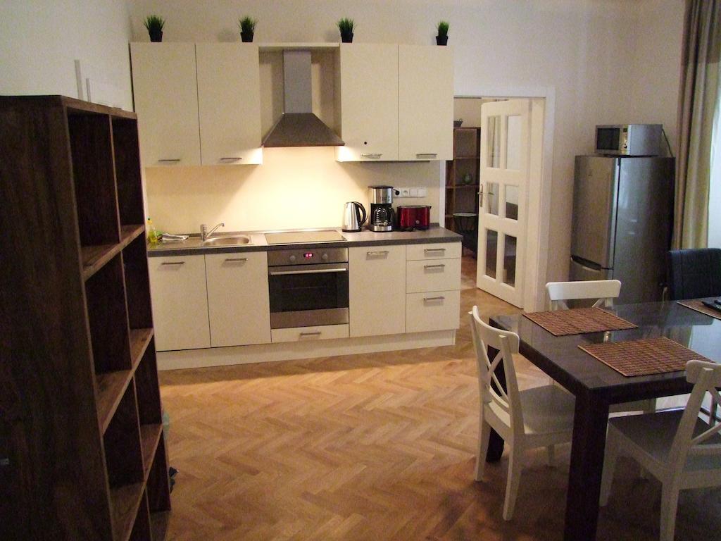 Selinor Old Town Apartments Prag Zimmer foto
