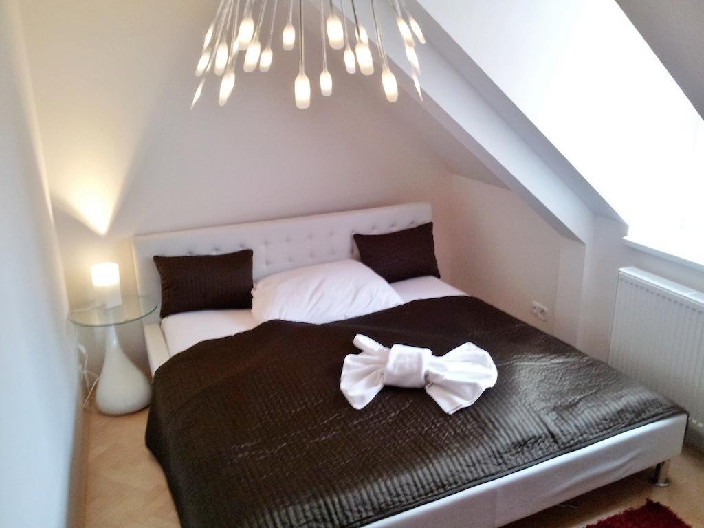Selinor Old Town Apartments Prag Zimmer foto